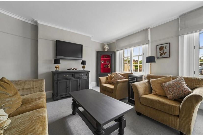 119 Northgate St - Delightful One Bedroom Apartment With Fantastic Living Space Bury St. Edmunds Екстер'єр фото