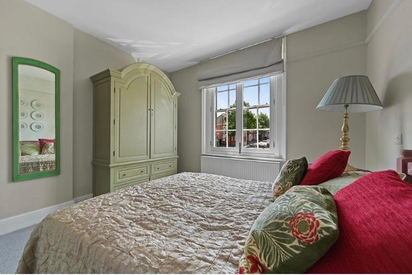 119 Northgate St - Delightful One Bedroom Apartment With Fantastic Living Space Bury St. Edmunds Екстер'єр фото