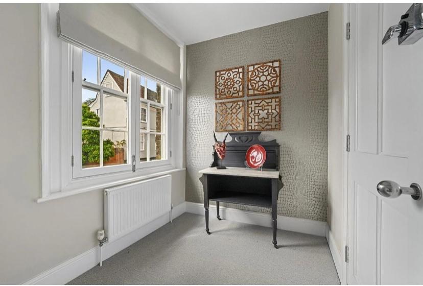 119 Northgate St - Delightful One Bedroom Apartment With Fantastic Living Space Bury St. Edmunds Екстер'єр фото